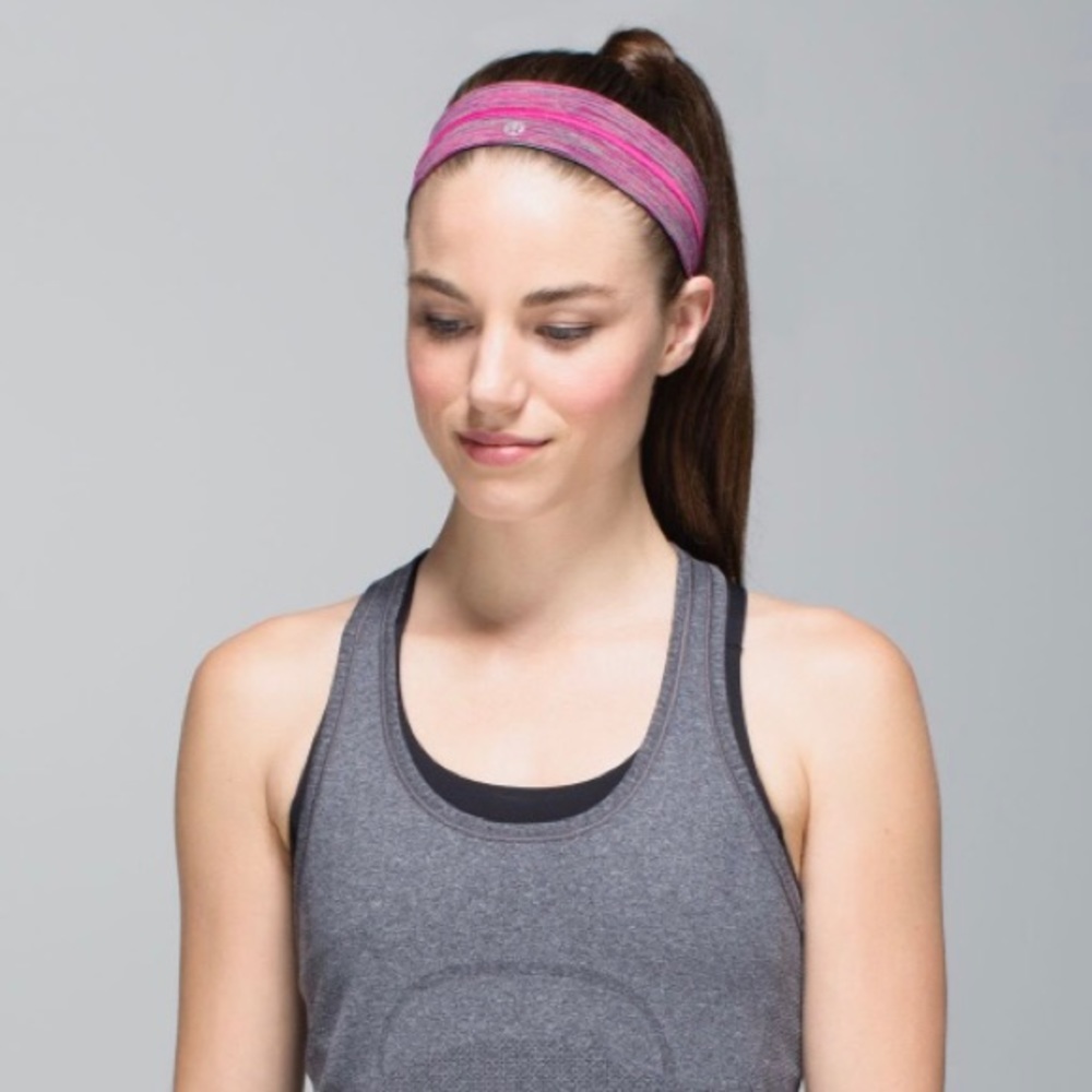 Lululemon Fly Away Tamer Headband
in Wee Are From Space Jewelled Magenta